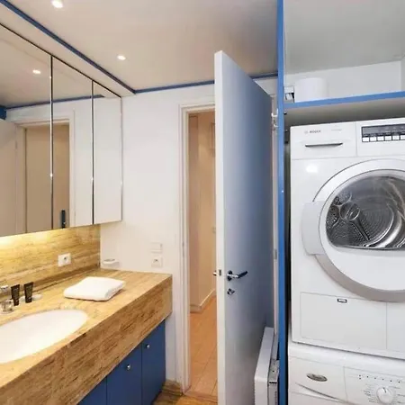 Beautiful Bright 1 Minute Champs Elysees Apartamento Paris