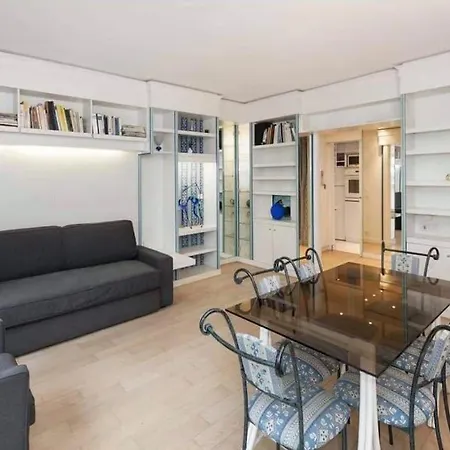 Beautiful Bright 1 Minute Champs Elysees Apartamento Paris